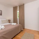 Vitis Zadarvillas Willa *