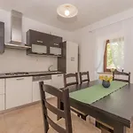 Vitis Zadarvillas Willa