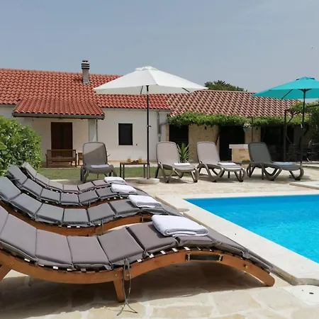 Villa Vitis Zadarvillas *