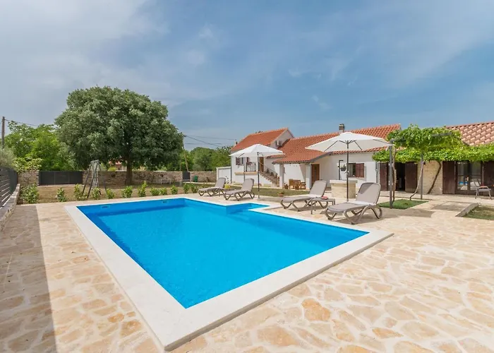 Villa Vitis Zadarvillas Oklaj