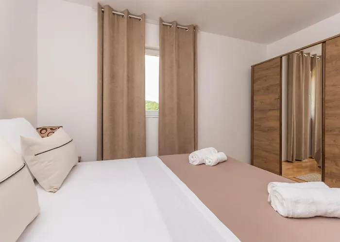 Vitis Zadarvillas Villa Oklaj