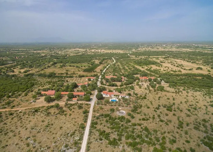 Vitis Zadarvillas Villa Oklaj