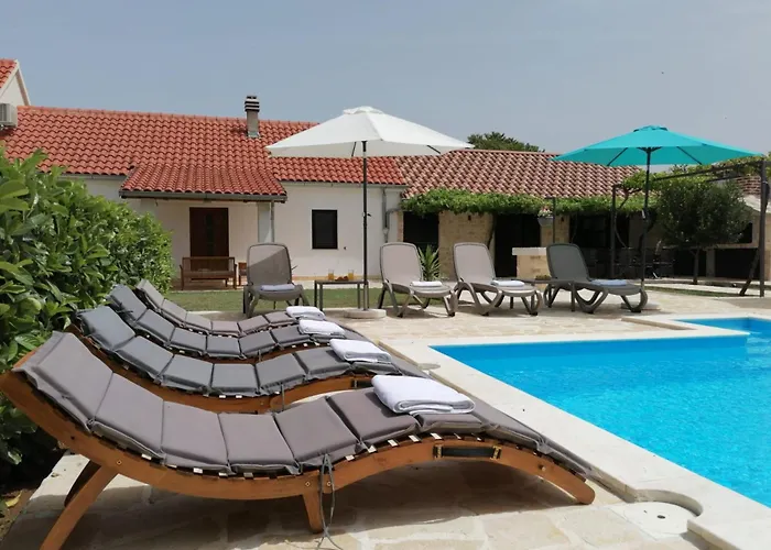 Villa Vitis Zadarvillas *